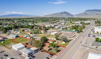 2636 Big Horn Ave, Cody, WY 82414
