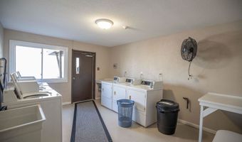 23 Country Club Dr 1014, Manchester, NH 03102