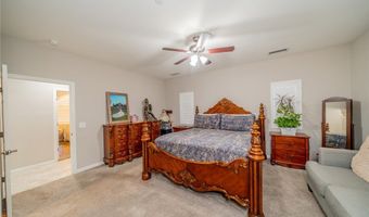 13546 Rincon Rd, Apple Valley, CA 92308