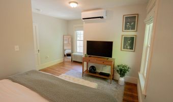 27 Princeton St, Bangor, ME 04401