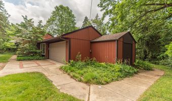 1877 Arlington Blvd, Ann Arbor, MI 48104