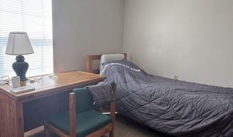 15 S Shafer 1701, Athens, OH 45701