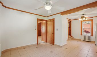 108 Woodland Ave, Bloomfield, CT 06002