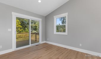 10613 68th Ave, Allendale, MI 49401