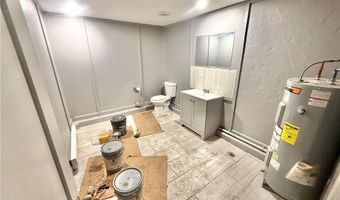 827 N Meadow St, Allentown, PA 18102