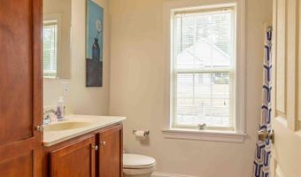 28 Palmetto Ln, Laconia, NH 03246