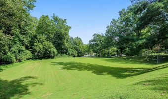 10518 WEYMOUTH St 102, Bethesda, MD 20814