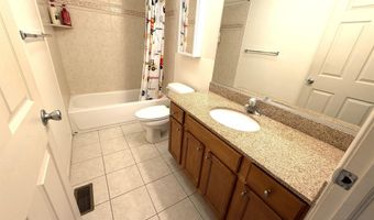 10 Oyster Bay Rd H, Absecon, NJ 08201