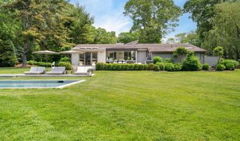 228 Town Ln, Amagansett, NY 11930