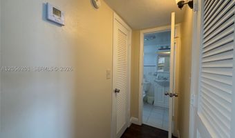 3020 Marcos Dr S-307, Aventura, FL 33160