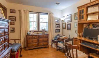 19494 Oakwood Dr, Abingdon, VA 24211