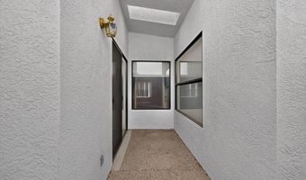 7804 Oakland Ave NE, Albuquerque, NM 87122