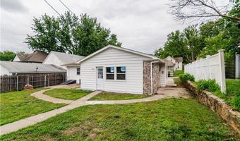 717 Y St, Atchison, KS 66002
