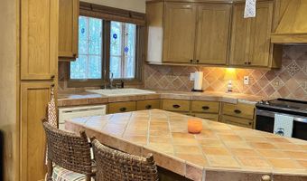 2303 Hillabee Rd, Alexander City, AL 35010