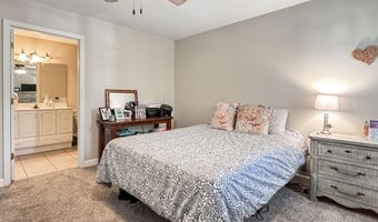 207 Sawyer Ln, Apalachicola, FL 32320