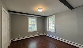 8 Main St, Bennington, NH 03442