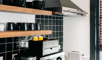 782 Water St, Biloxi, MS 39530