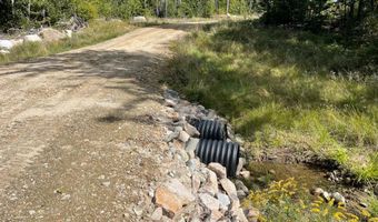 37 Alpine Dr, Porter, ME 04068