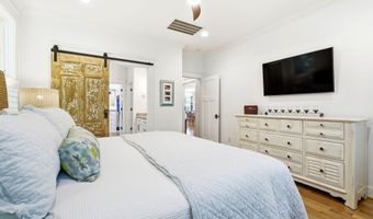 18 Three Flipper Trl, Bald Head Island, NC 28461