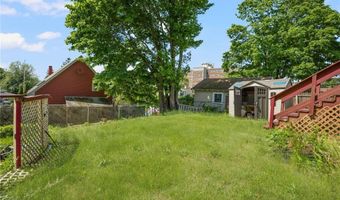 17 Padelford Ave, East Providence, RI 02915