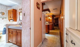 1904 Old Louisquisset Pike, Lincoln, RI 02865