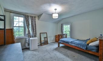 48 Central St, Auburn, MA 01501