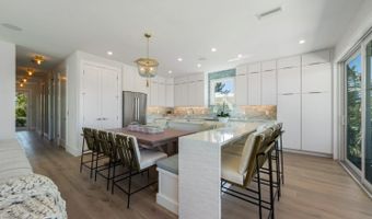 870 N SHORE Dr, Anna Maria, FL 34216