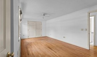 103 Gosset's Turn Dr, Middletown, RI 02842