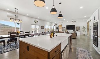 75130 N 120 Pr NE, Benton City, WA 99320