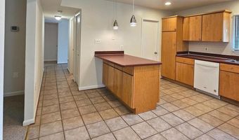 1108 ROCKINGHAM St, Arlington, VA 22205