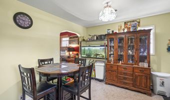 40 Avenel St, Avenel, NJ 07001