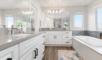 2226 Crystal Clear Dr, Spring Valley, CA 91978
