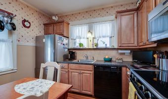 2241 FAIRVIEW Ave, Reading, PA 19606
