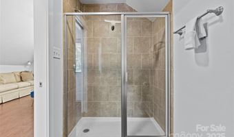 2617 Bay St, Charlotte, NC 28205