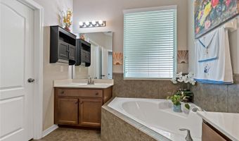 178 MAGNETA Loop, Auburndale, FL 33823