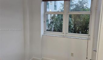 20000 E Country Club Dr 302, Aventura, FL 33180