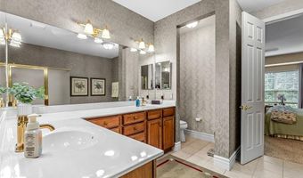 1533 Dietrich Place Ct, Ballwin, MO 63021