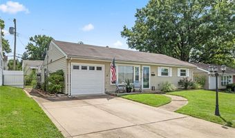 6334 Hurstgreen Ln, Affton, MO 63123