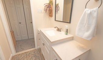 57 Oriole Dr, Allamuchy Twp., NJ 07840