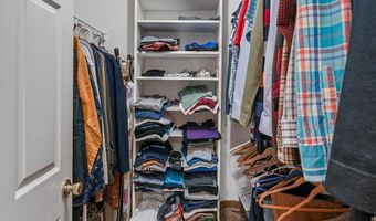 301 BERKLEY Ave, Belle Mead, NJ 08502