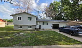 1620 E Elm St, Algona, IA 50511