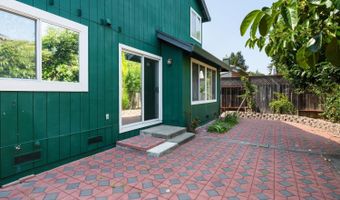 1520 Cabernet Cir, Santa Rosa, CA 95403