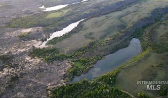 1555 Sadorus Hill Rd, Ashton, ID 83420