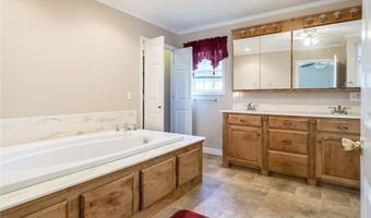 596 Teakwood Rd, Alma, GA 31510