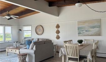 26 Conch Rd, Narragansett, RI 02882