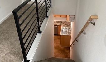 443 S 43RD St, Springfield, OR 97478