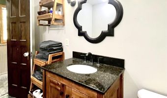 3 Cass Ave, Atlantic, IA 50022