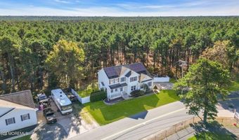 1617 Berkeley Ave, Beachwood, NJ 08722