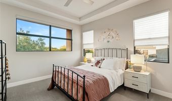 38 Moonfire Dr, Las Vegas, NV 89135