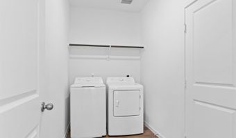 336 Amy St, Angleton, TX 77515